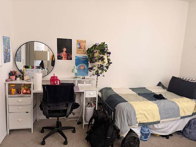 Isha's room