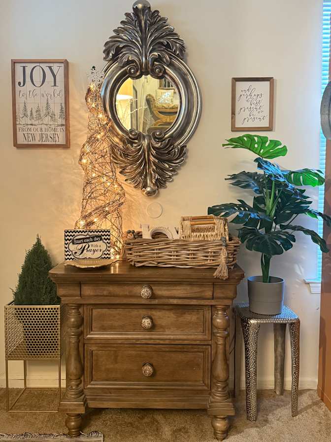 Veronica Crawford's room