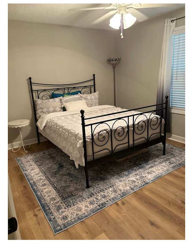 Julia Hensley's room