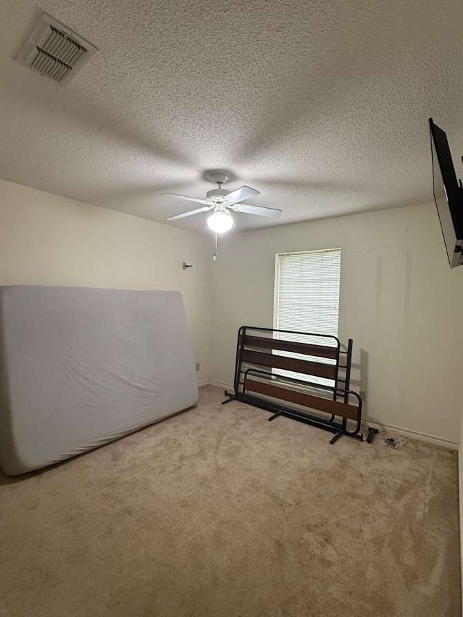 Sandra Morales's room