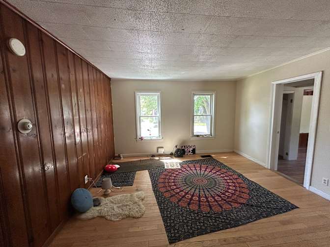 Kira Bate's room