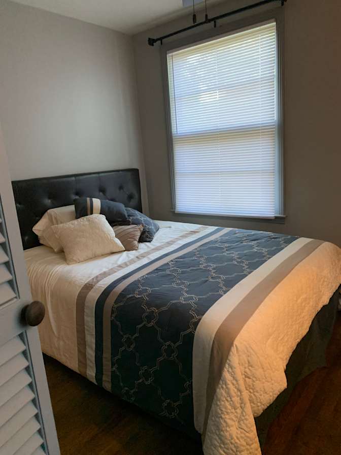 Carolyn's room