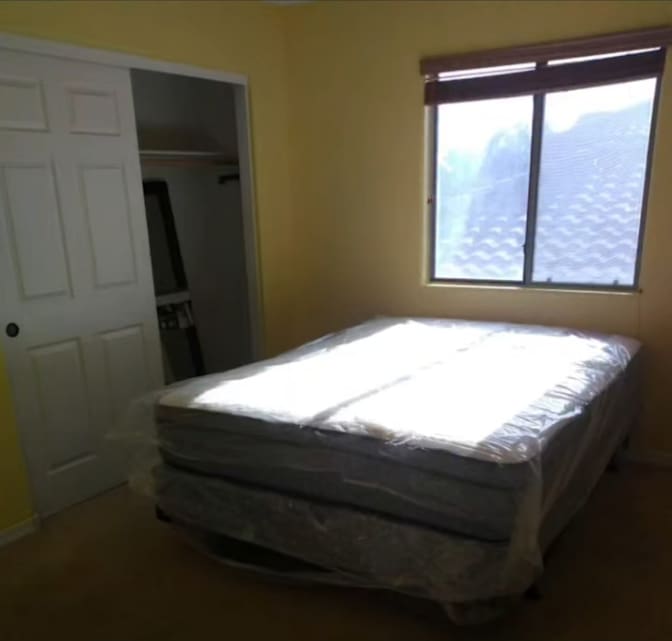 Cornelia Thomas's room