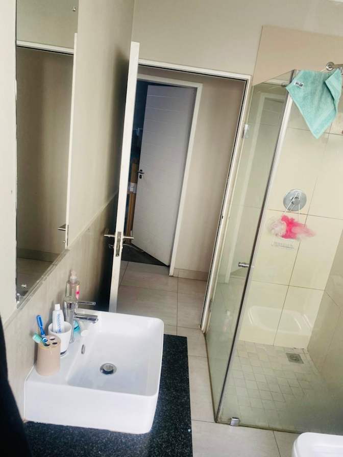 Slindokuhle Nqwaba's room
