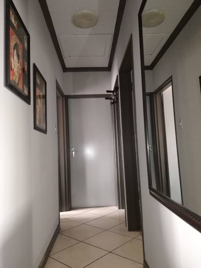 André's room