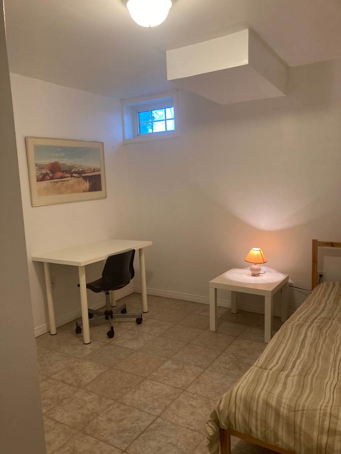 Dharshani's room