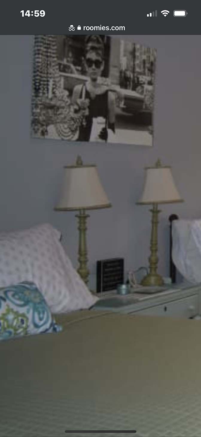 Gloria's room