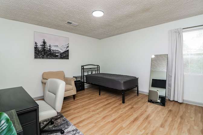PadSplit's room