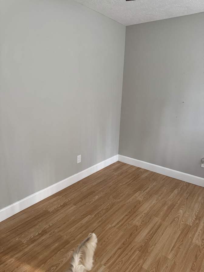 Jennifer Renea Simon's room