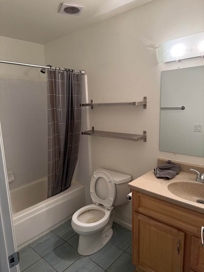 Eli's room