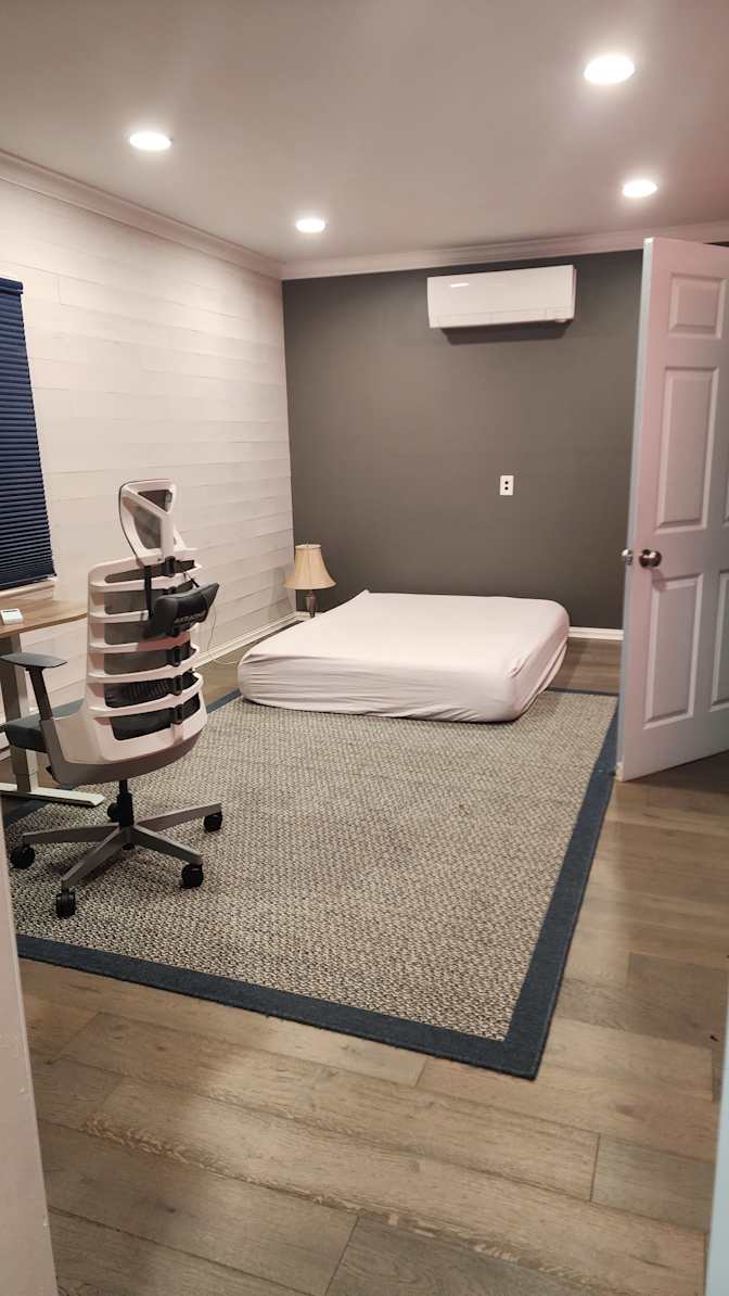 Franco's room