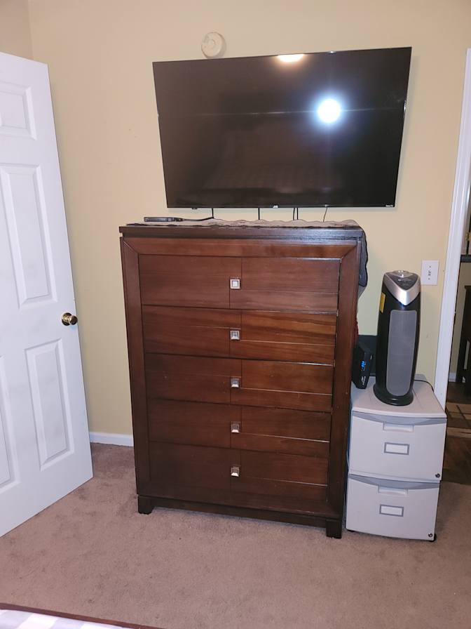Melissa's room