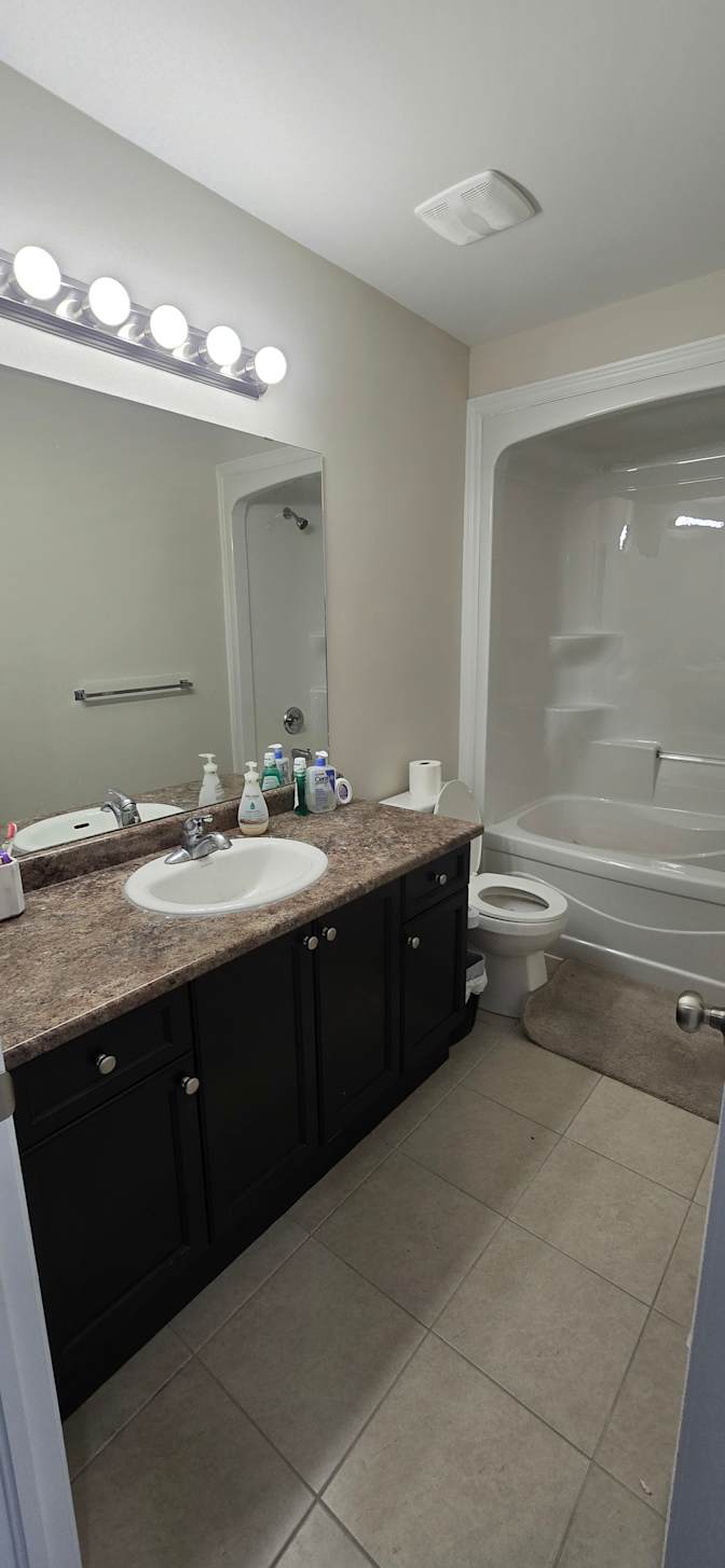 SUBHABRATA DUTTA's room