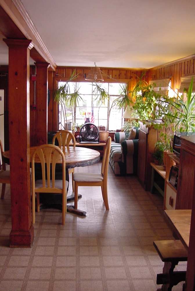 PETER G BERG's room