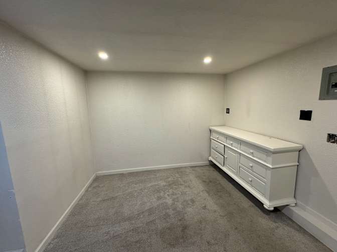Jose Villalobos's room