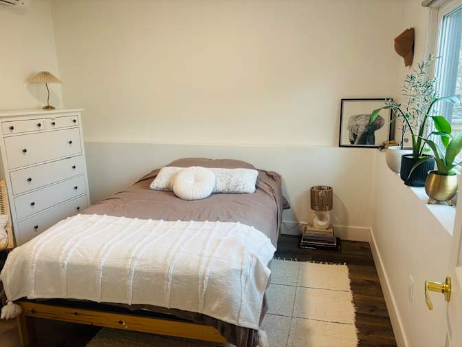 Elizabeth's room