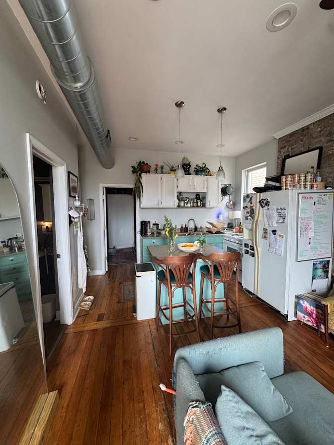 claire's room