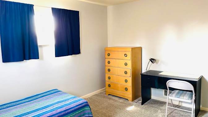 Vivian's room