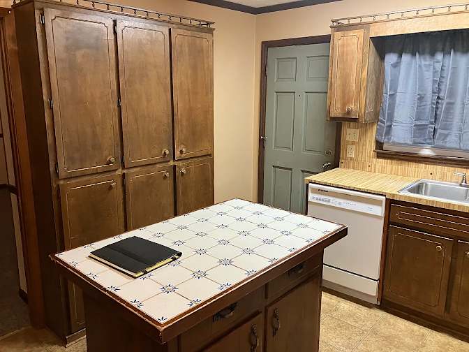 Alcove Rooms's room