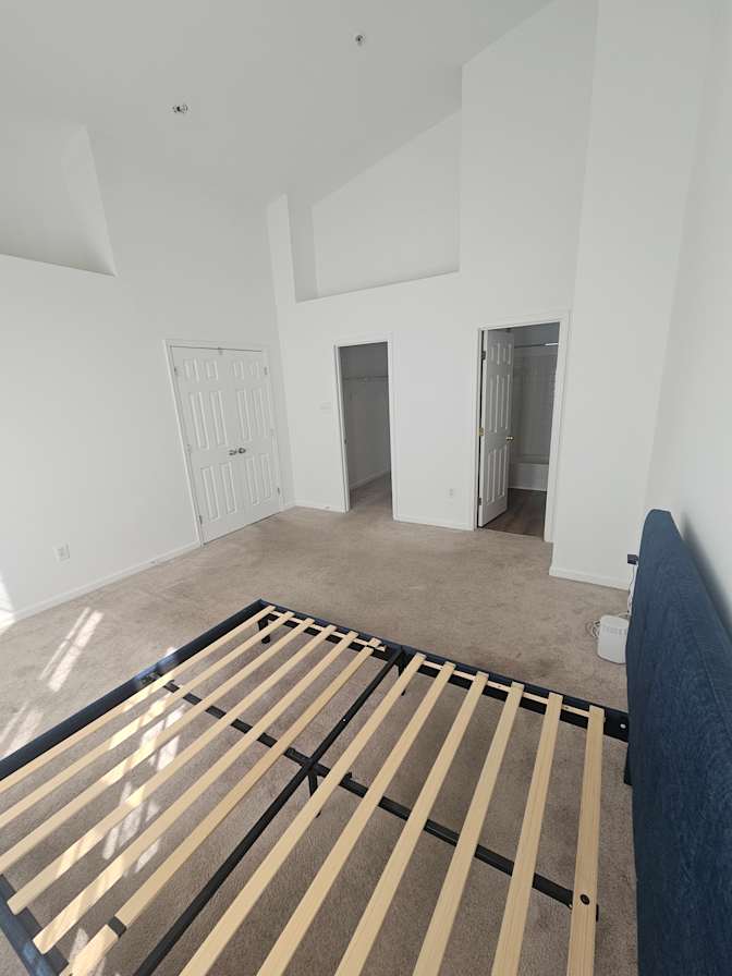Jay Ash's room