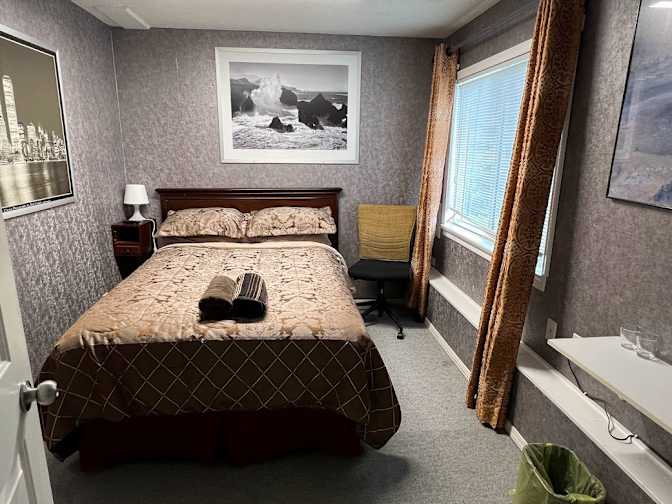 Anita's room