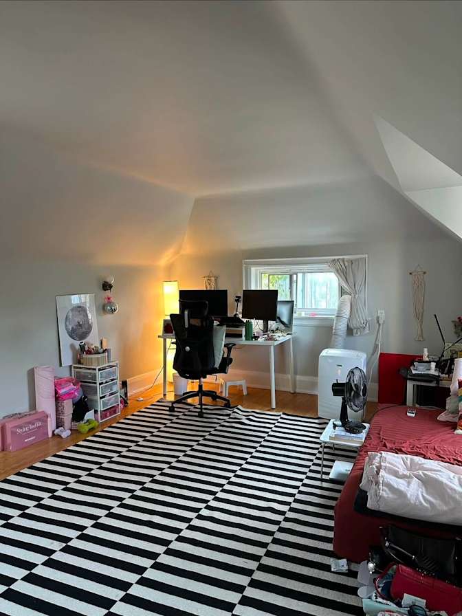 Siddhi's room