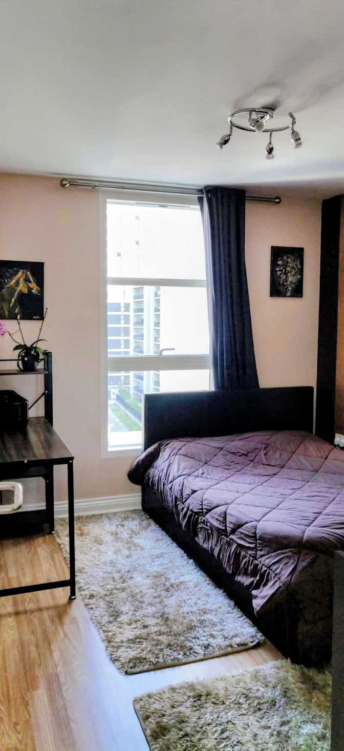 Nico's room