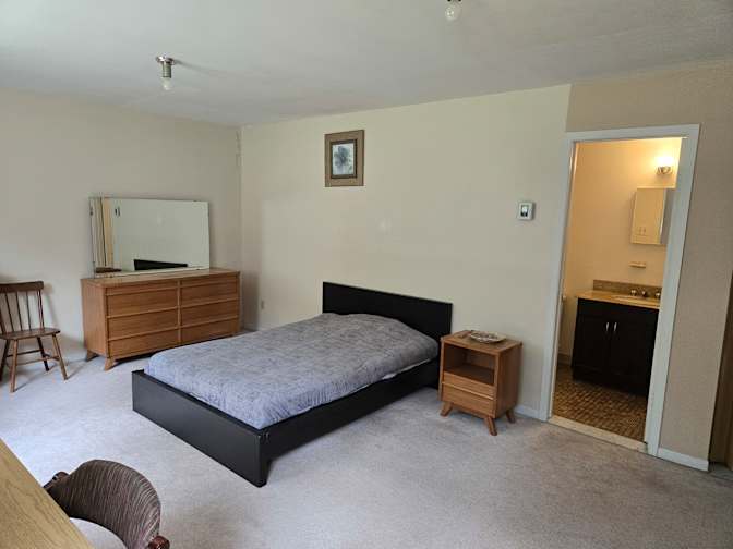 Nathalie's room