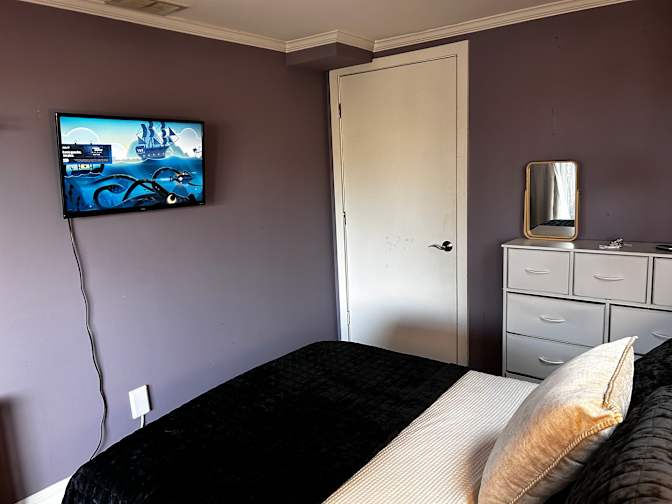 Gillian's room