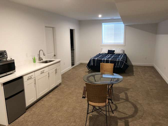 joe's room