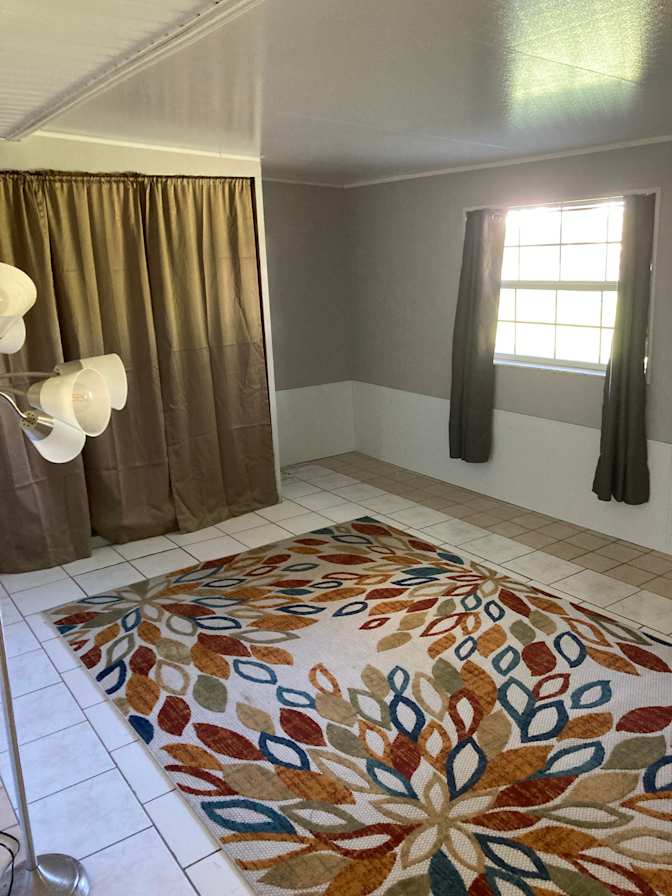 Gayle's room