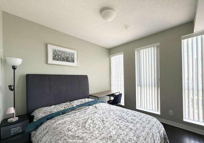 Caroline's room