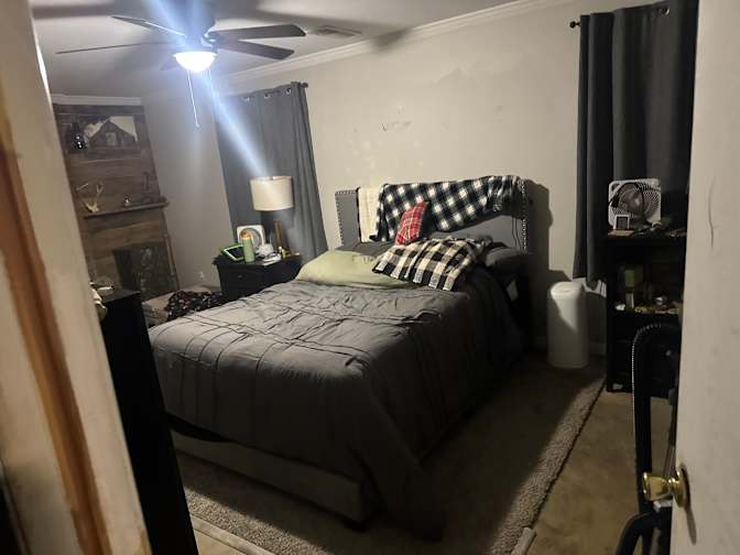 Michael L Sledge's room