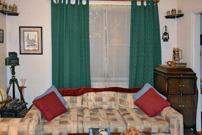 Mark's room