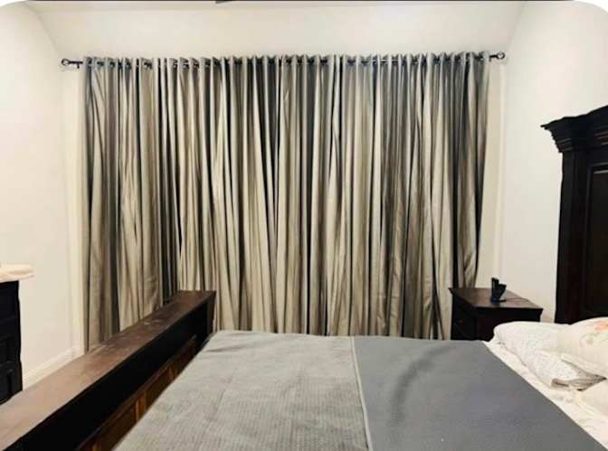 Donna's room