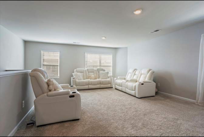 Felix's room