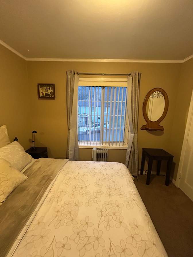 Carolina Smith's room