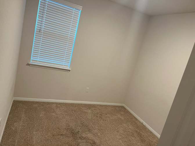 Akshay's room