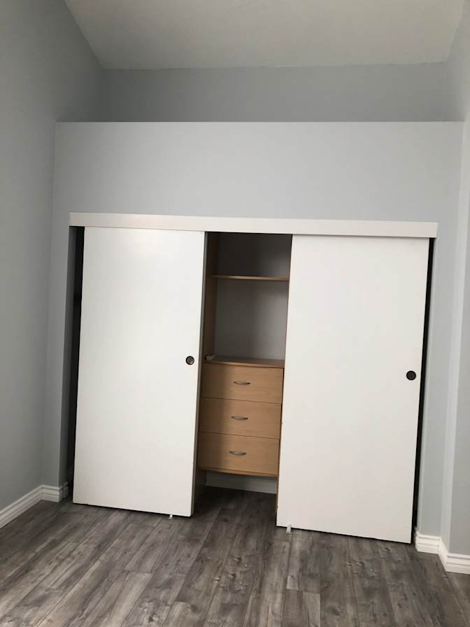 Jocelyne's room