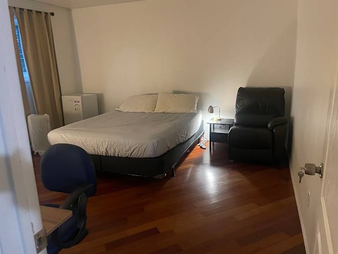 Dash's room