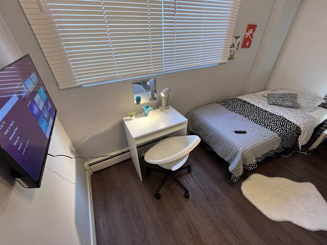 Genesis H.'s room