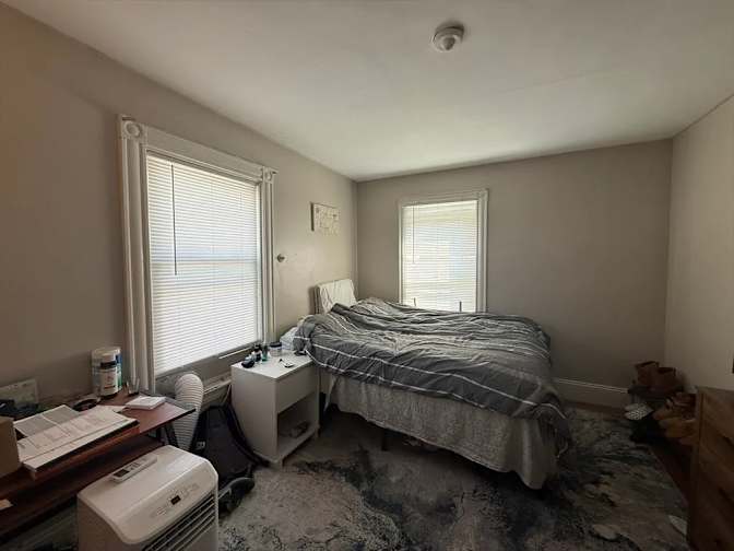 Enda's room
