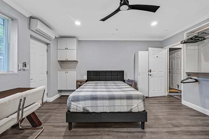 Steve's room