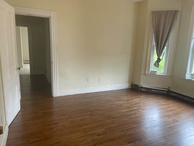 Azalia Ramirez's room