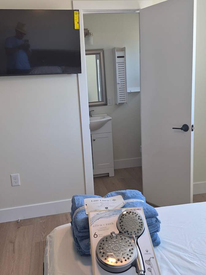 Al's room