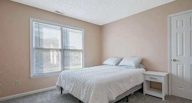 Magdalena's room