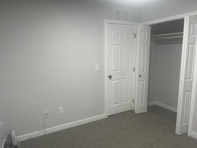Tate's room