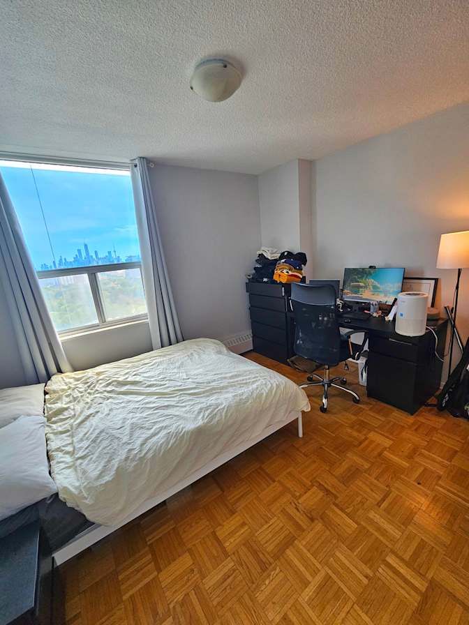 Titus's room