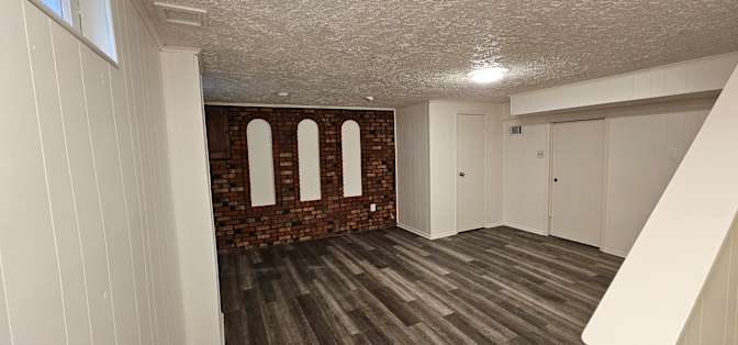 Taylor's room