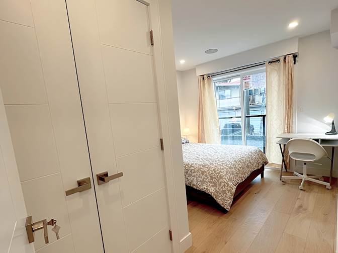 Shirin's room